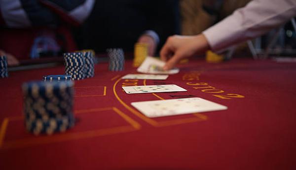 Find Baccarat and Poker Options on คาลิโน for Casino Gaming